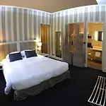 Domaine De Joinville & 3* Eu (센마리팀)