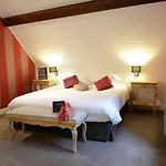 Domaine De Joinville & 3*