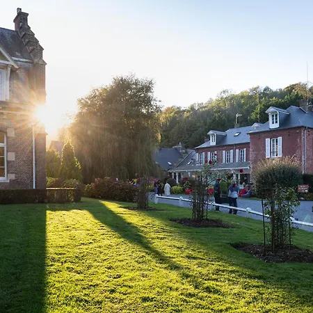 Domaine De Joinville Hotel