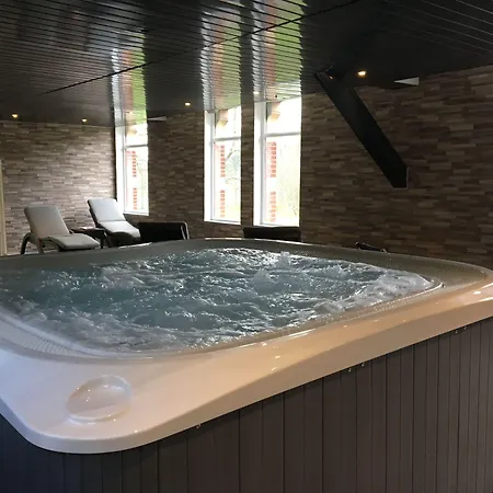 فندق Domaine De Joinville &
