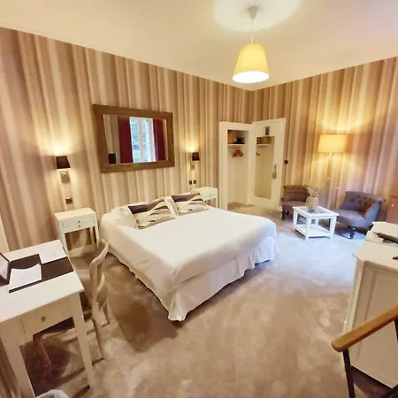 Hotel Domaine De Joinville 3*