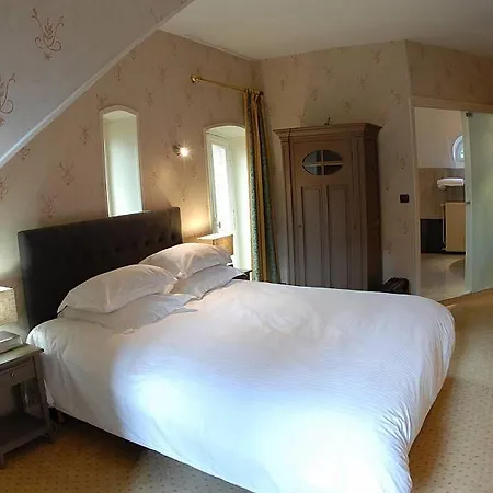 Domaine De Joinville & 3*