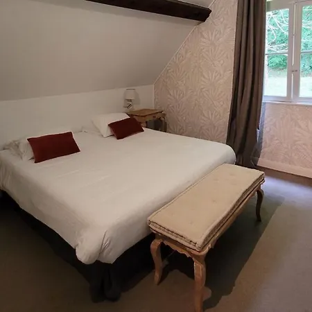 Domaine De Joinville Hotel 3*