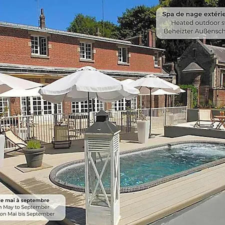 Hotel Domaine De Joinville & 3*