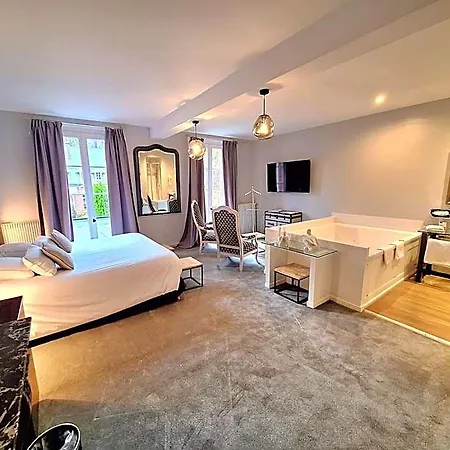 Domaine De Joinville & Hotel Eu (Seine-Maritime)