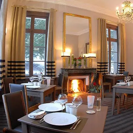 Domaine De Joinville Hotel 3*
