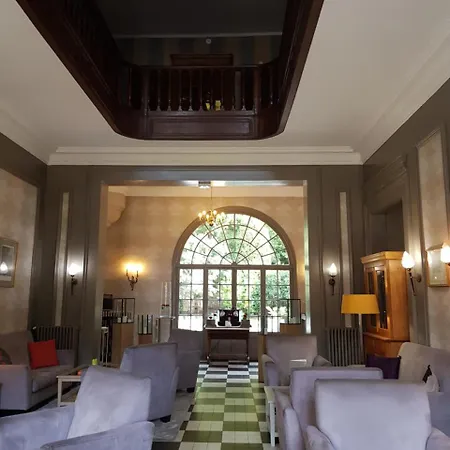 Hotel Domaine De Joinville 3*