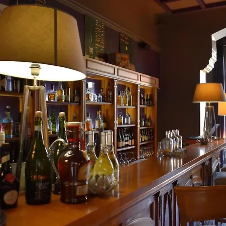 Domaine De Joinville Hotel 3*