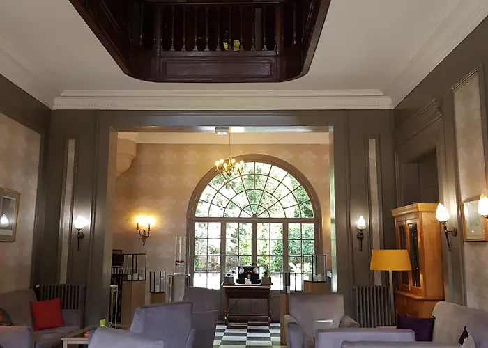 Domaine De Joinville & Hotel 3*