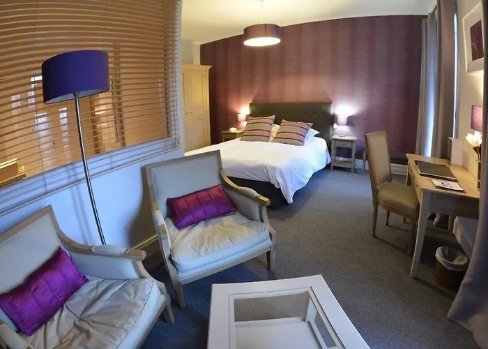 Domaine De Joinville & 酒店 3*