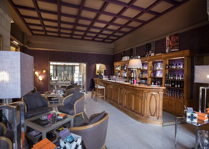 Domaine De Joinville Hotel 3*