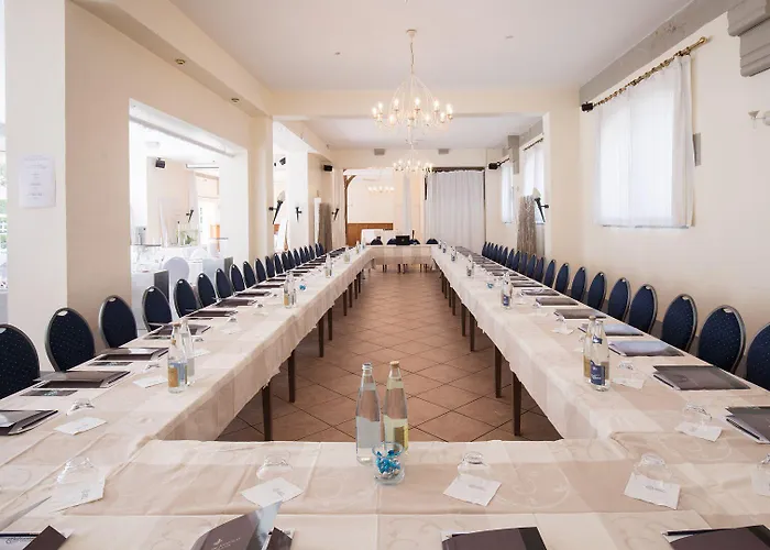 Domaine De Joinville &