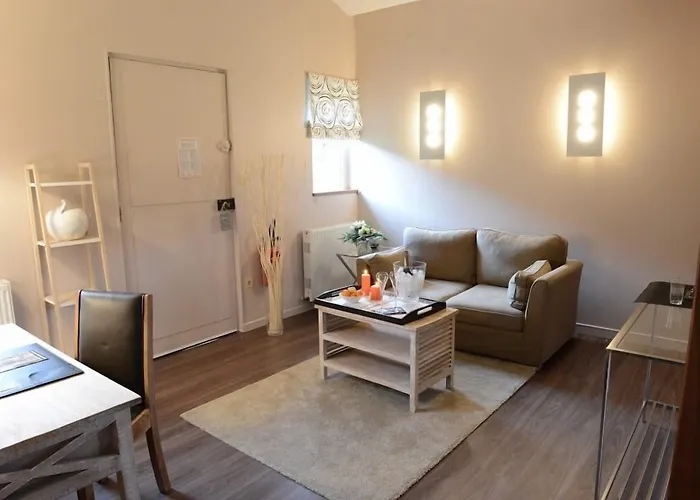 Domaine De Joinville & 3*