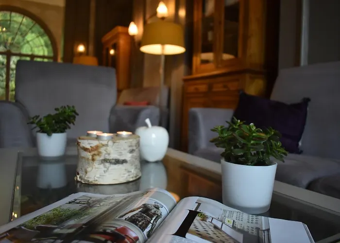 Hotel Domaine De Joinville Eu (Seine-Maritime)